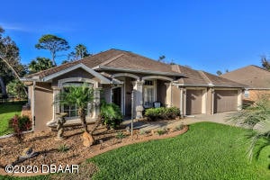 Large Home with Fenced Yard For Sale Greater Daytona Beach Area 